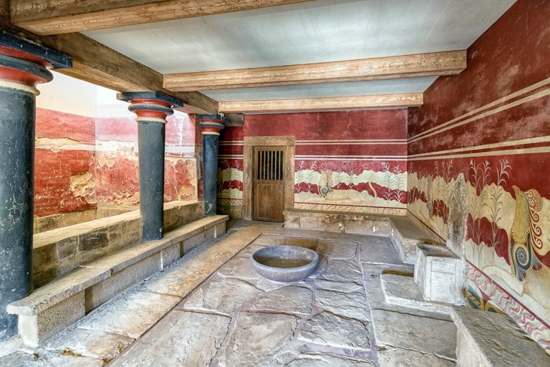 Largest Bronze Age archaeological site on Crete island – Knossos palace, Greece