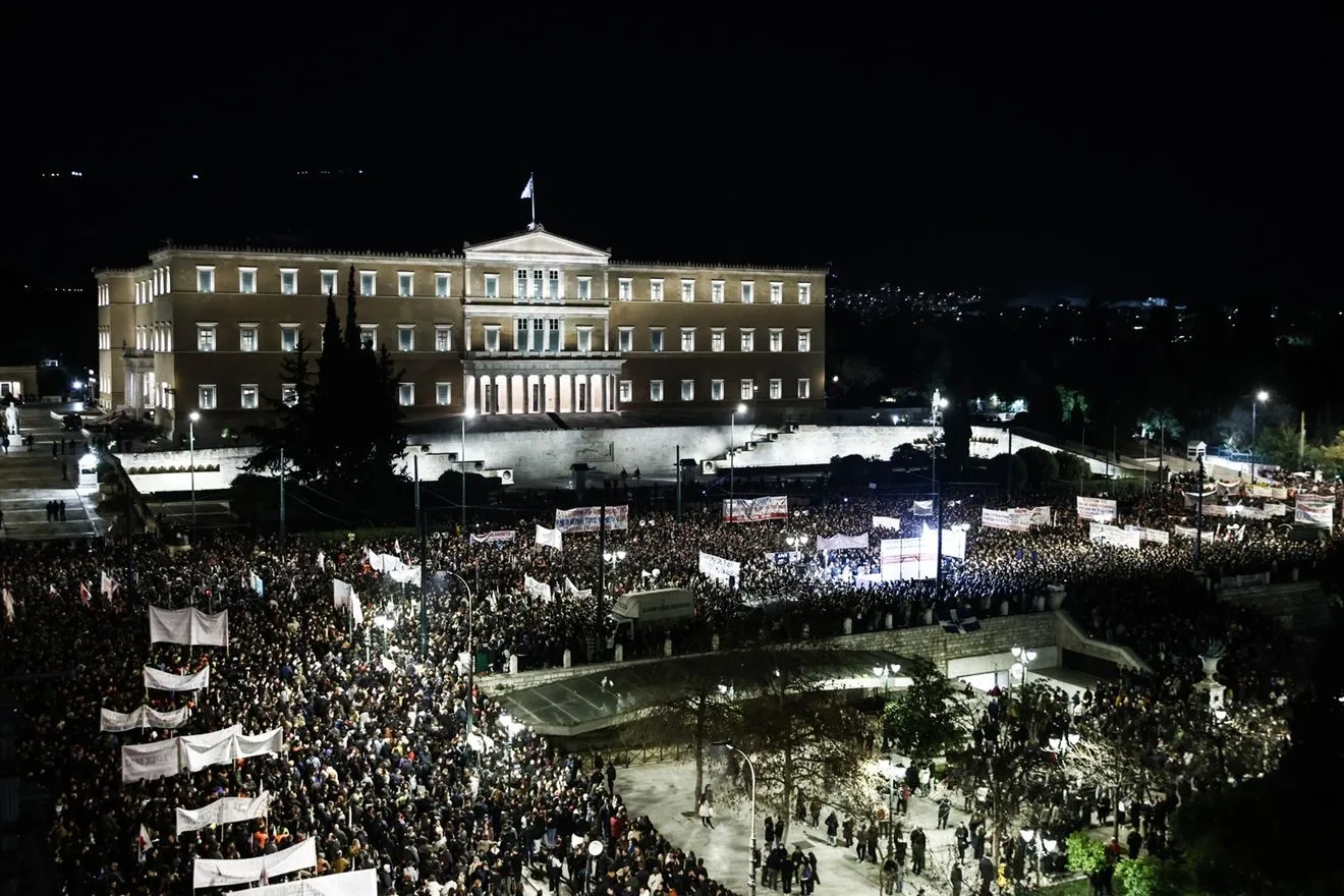 tempi-syntagma3-1320×880